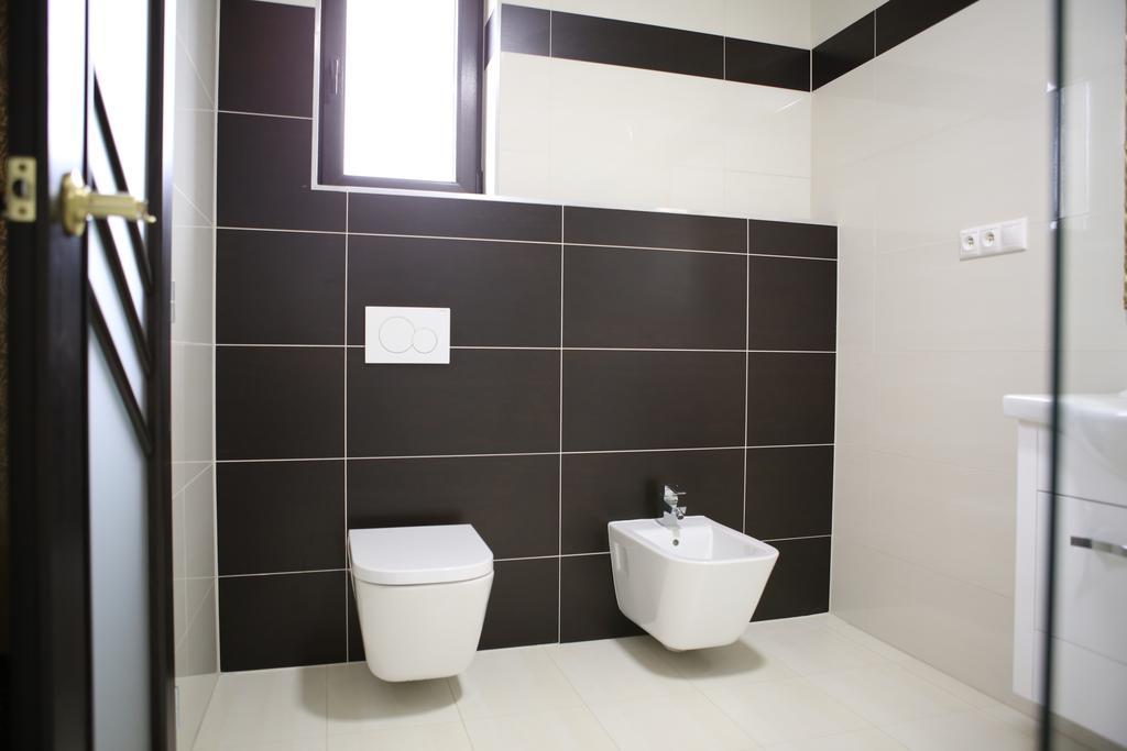 Hotel Kotva Bratislava Ngoại thất bức ảnh