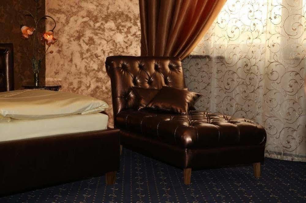 Hotel Kotva Bratislava Ngoại thất bức ảnh