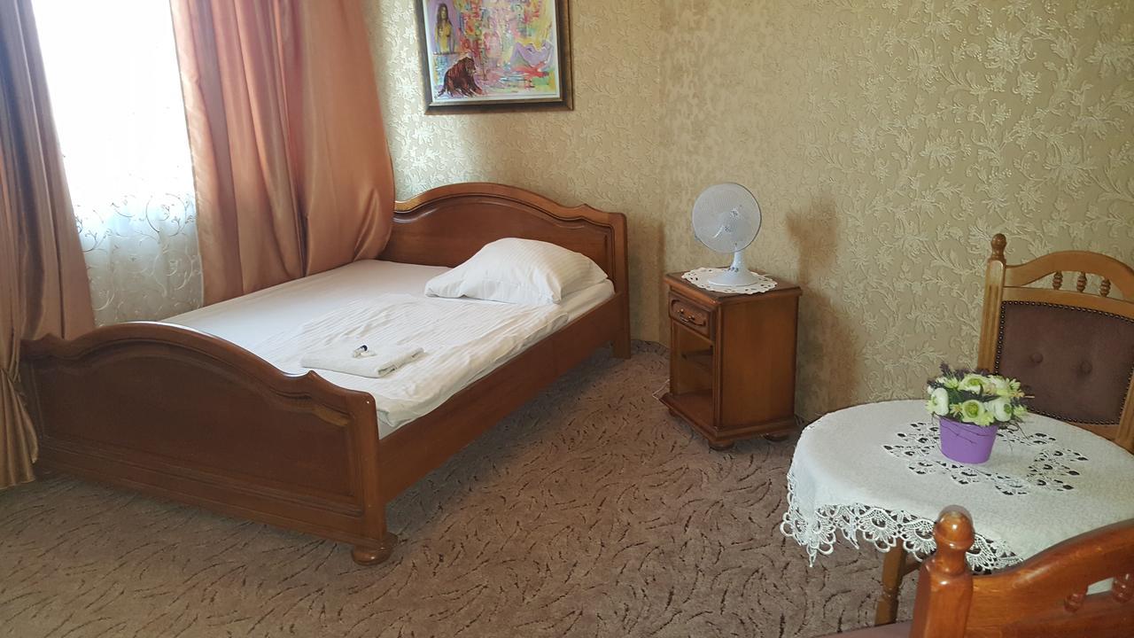 Hotel Kotva Bratislava Ngoại thất bức ảnh